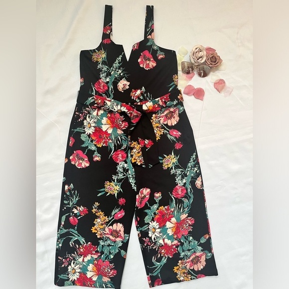 Xhilaration Belted Sleeveless Jumpsuit - Picture 1 of 9